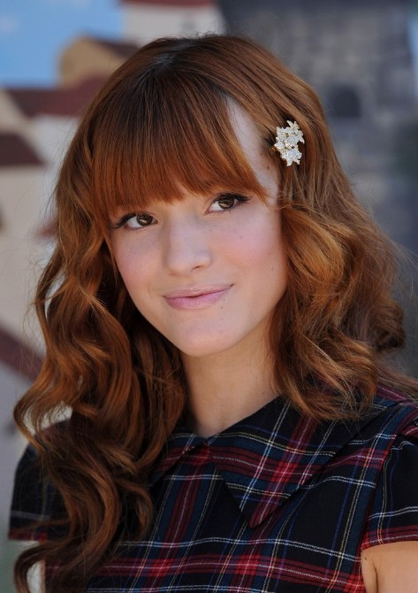 Cute-Long-Hairstyle-with-Bangs-from-Bella-Thorne